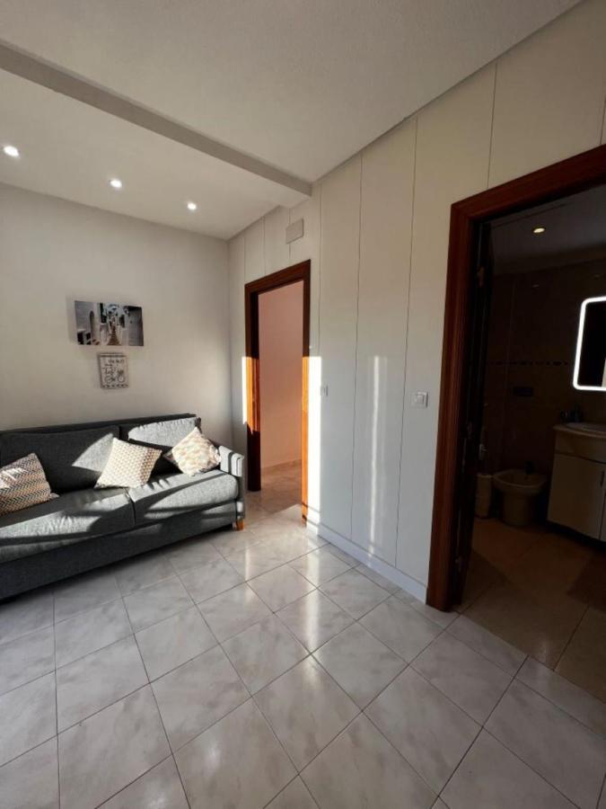 Center Aprtment Apartment *